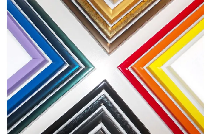Kunststoffrahmen in vielen Farben online bestellen. Kunststoffrahmen in vielen Farben